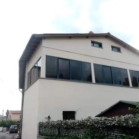 Appartamento Happy Days Con 1 Posto Auto Privato Lucca Exterior photo